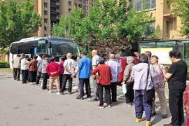 【爱心集市】济南市莱芜区凤城街道皇庭港湾社区：义诊送健康 情暖居民心