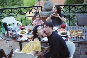 黄磊儿子正脸照曝光，黄多多叛逆幼子平庸，无奈更改子女发展路线